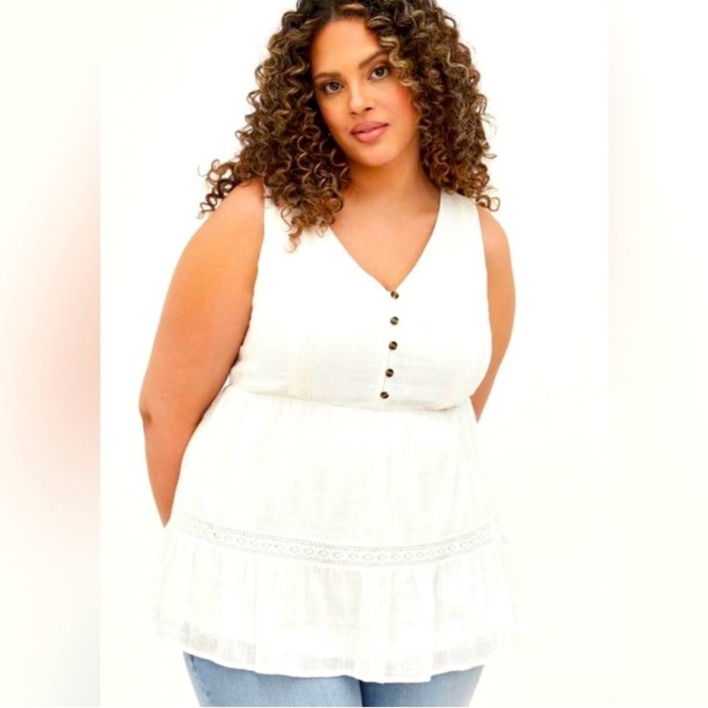 Torrid White Sleeveless Top
